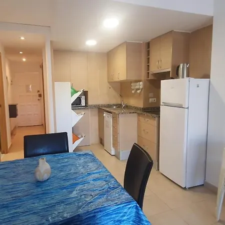 Rocamaura Iv-2-10 Inmoestartit Apartament *